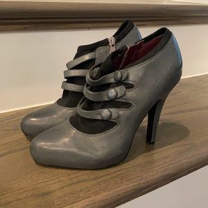 Jessica Simpson shoes
